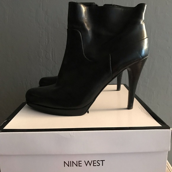 Nine West ankle boots - Picture 2 of 4